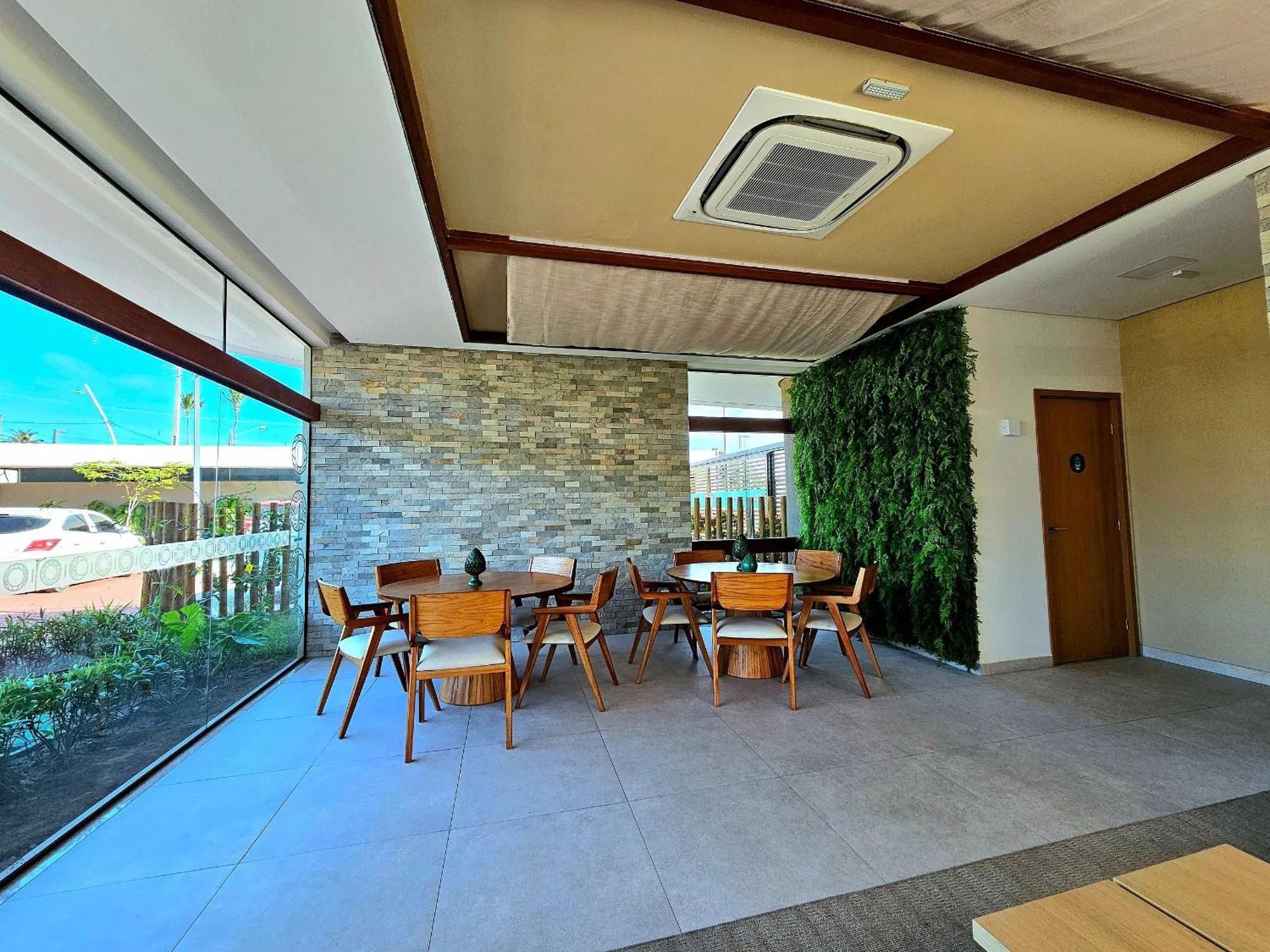 Makia O De Muro Alto By Hm Apartment *